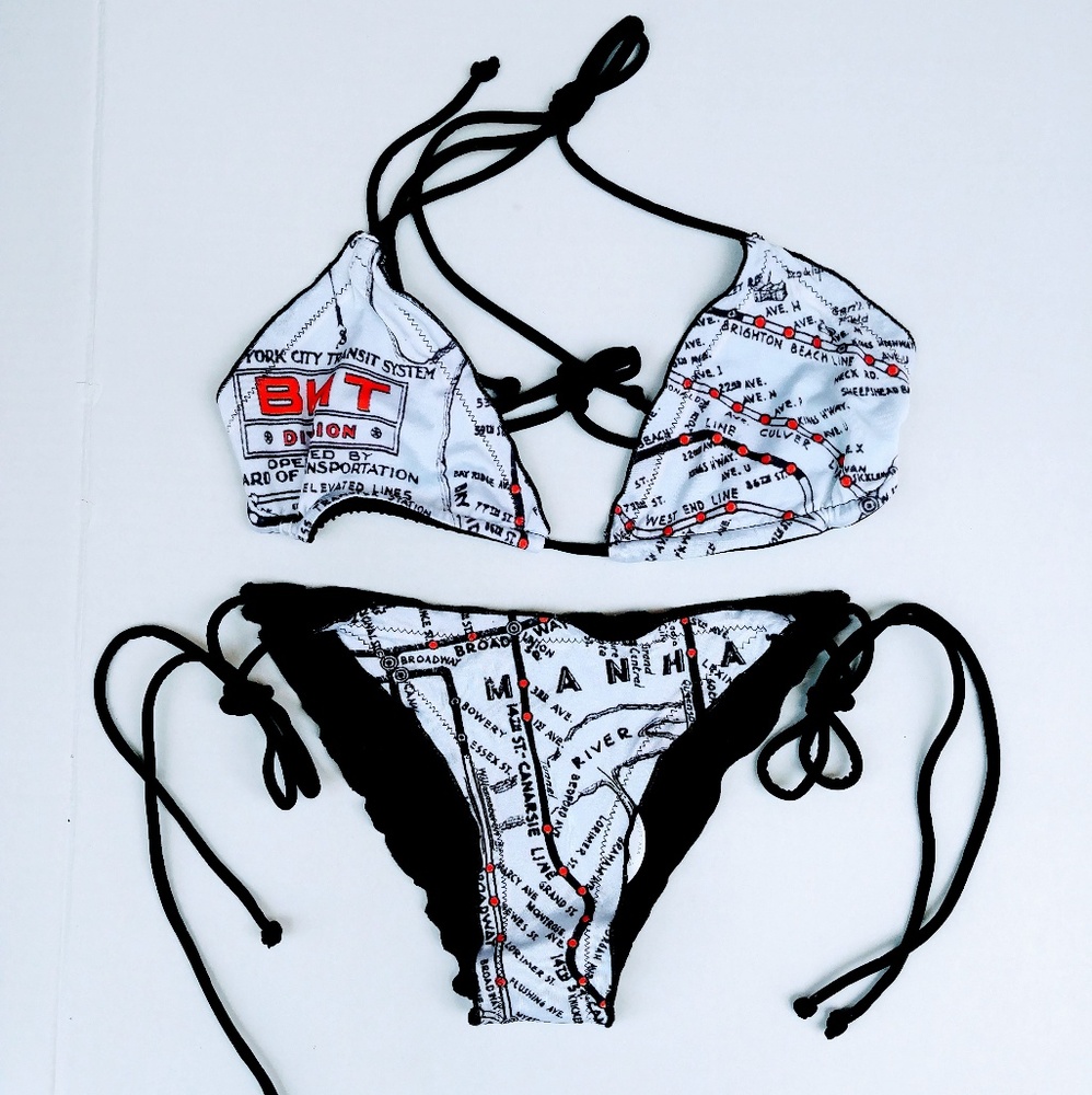 Graffinis ruffle string bikini subway print